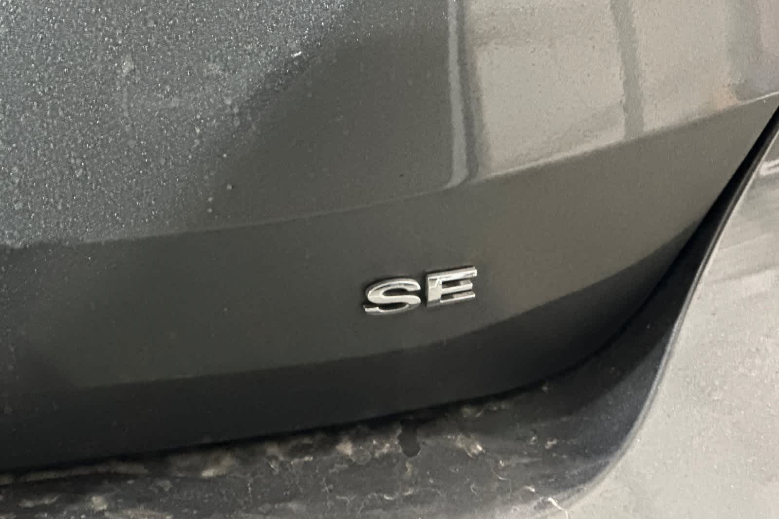 Thumbnail: 2017 Ford Focus - 15