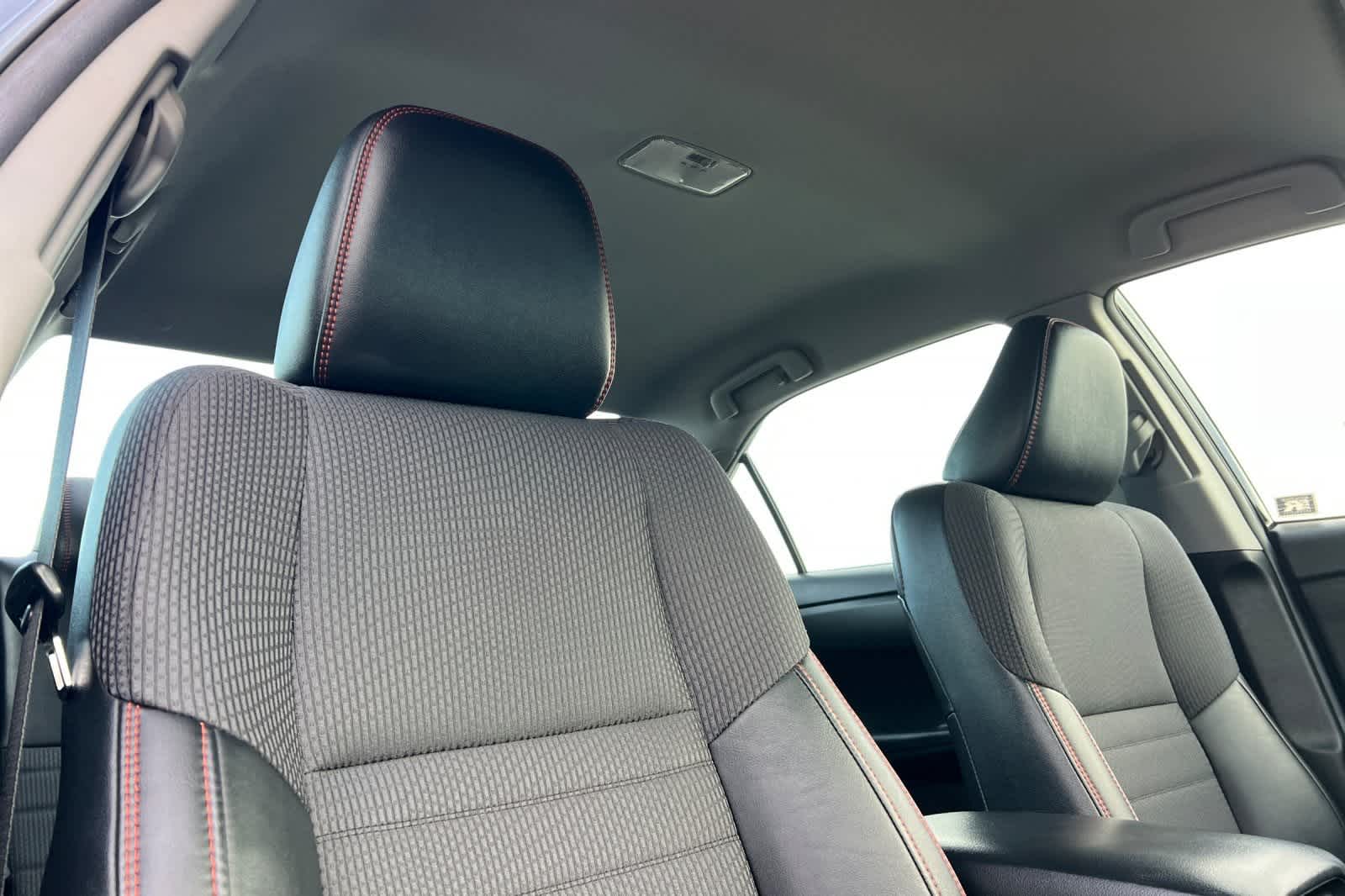 Thumbnail: 2016 Toyota Camry - 17