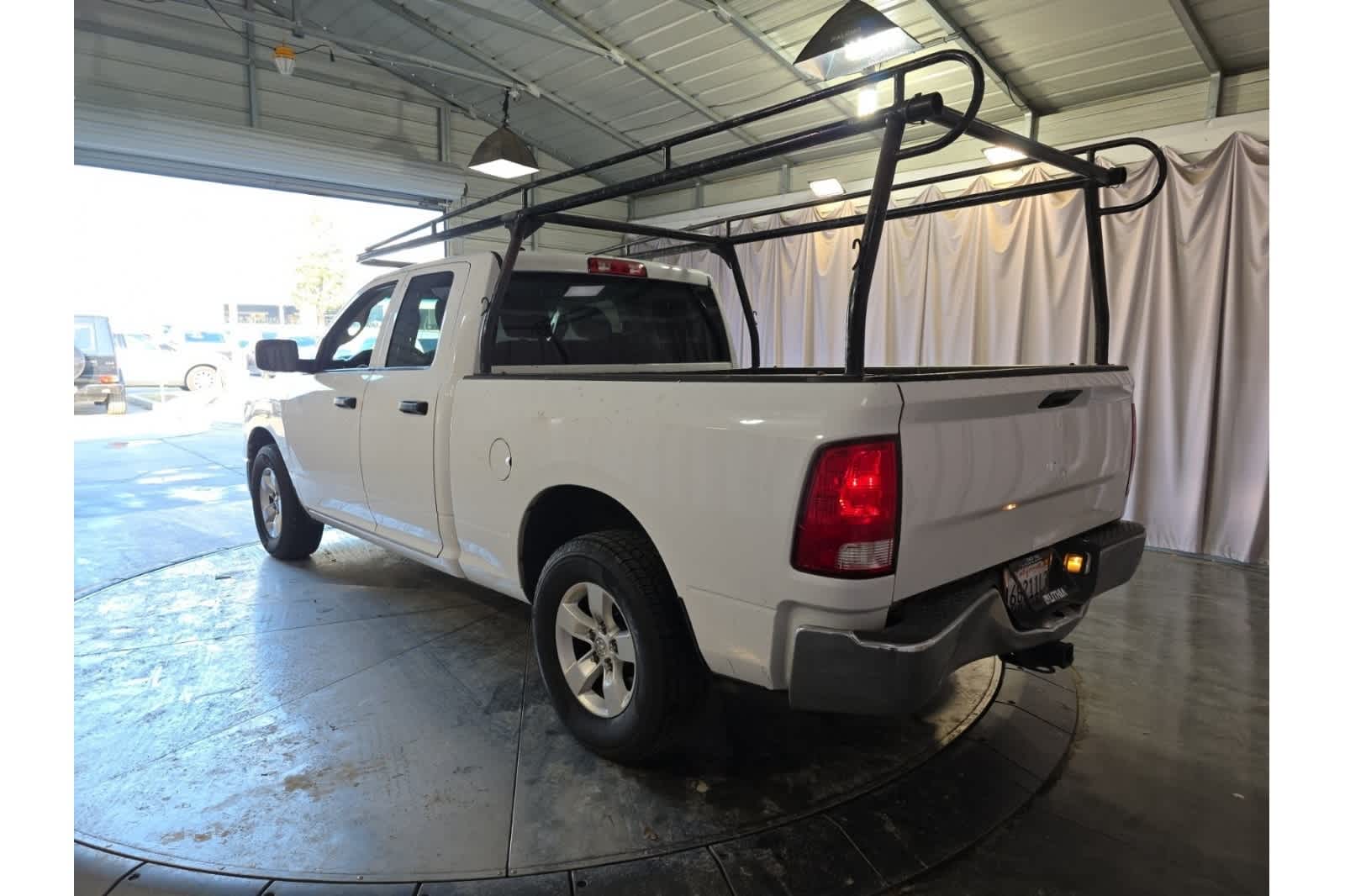 Thumbnail: 2022 RAM 1500 Classic - 8