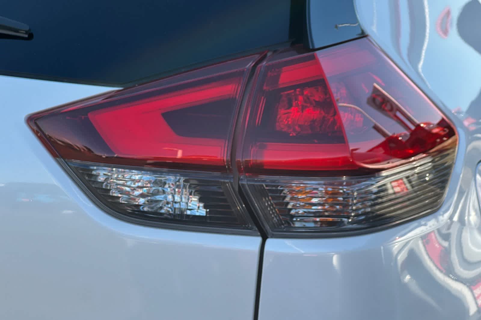 Thumbnail: 2020 Nissan Rogue - 35