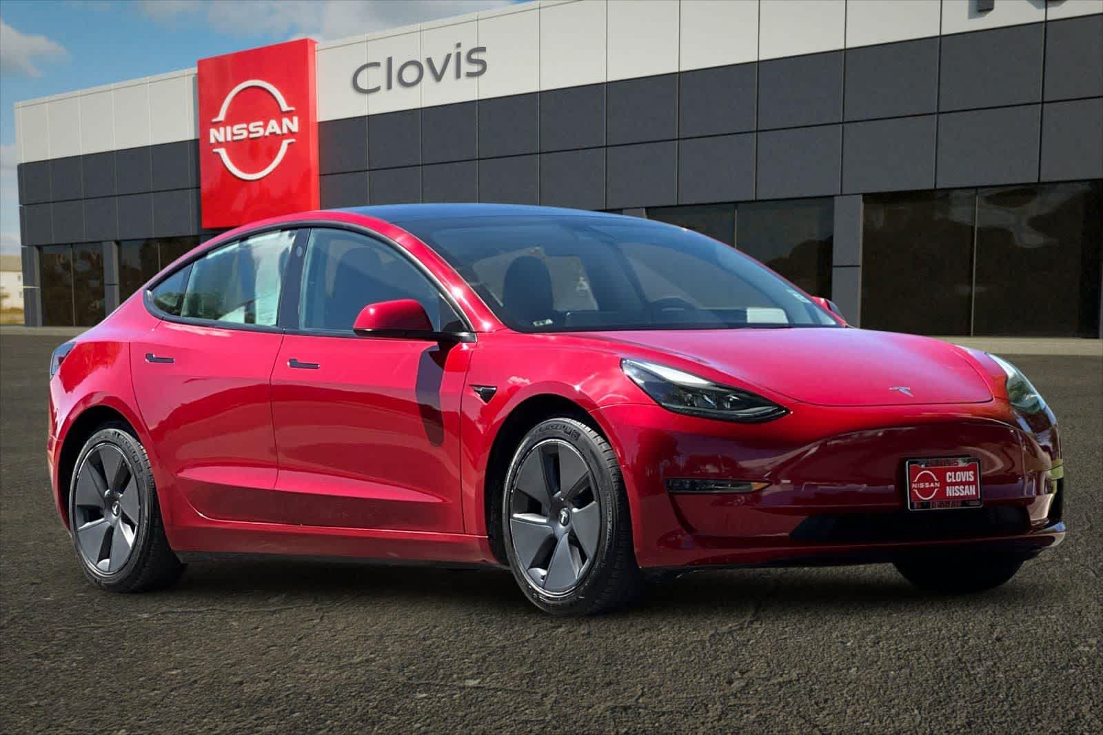 Thumbnail: 2022 Tesla Model 3 - 10