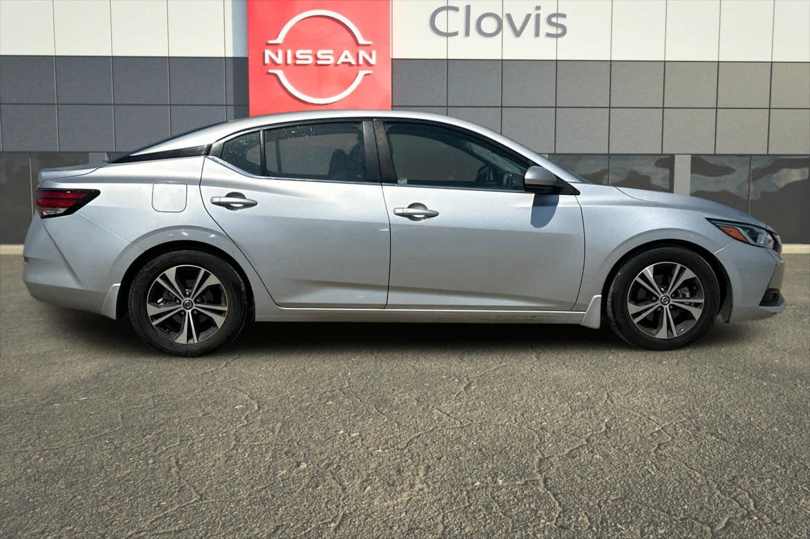 Thumbnail: 2020 Nissan Sentra - 9