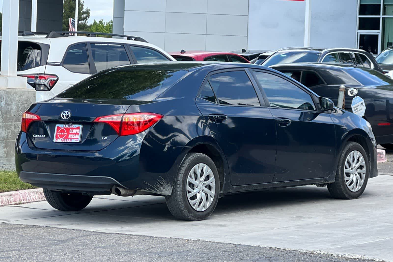 Thumbnail: 2017 Toyota Corolla - 3