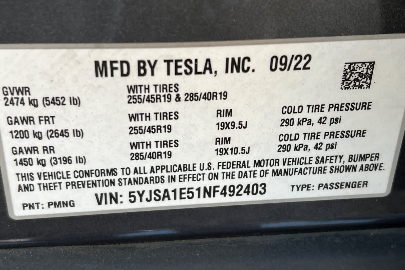 Thumbnail: 2022 Tesla Model S - 29