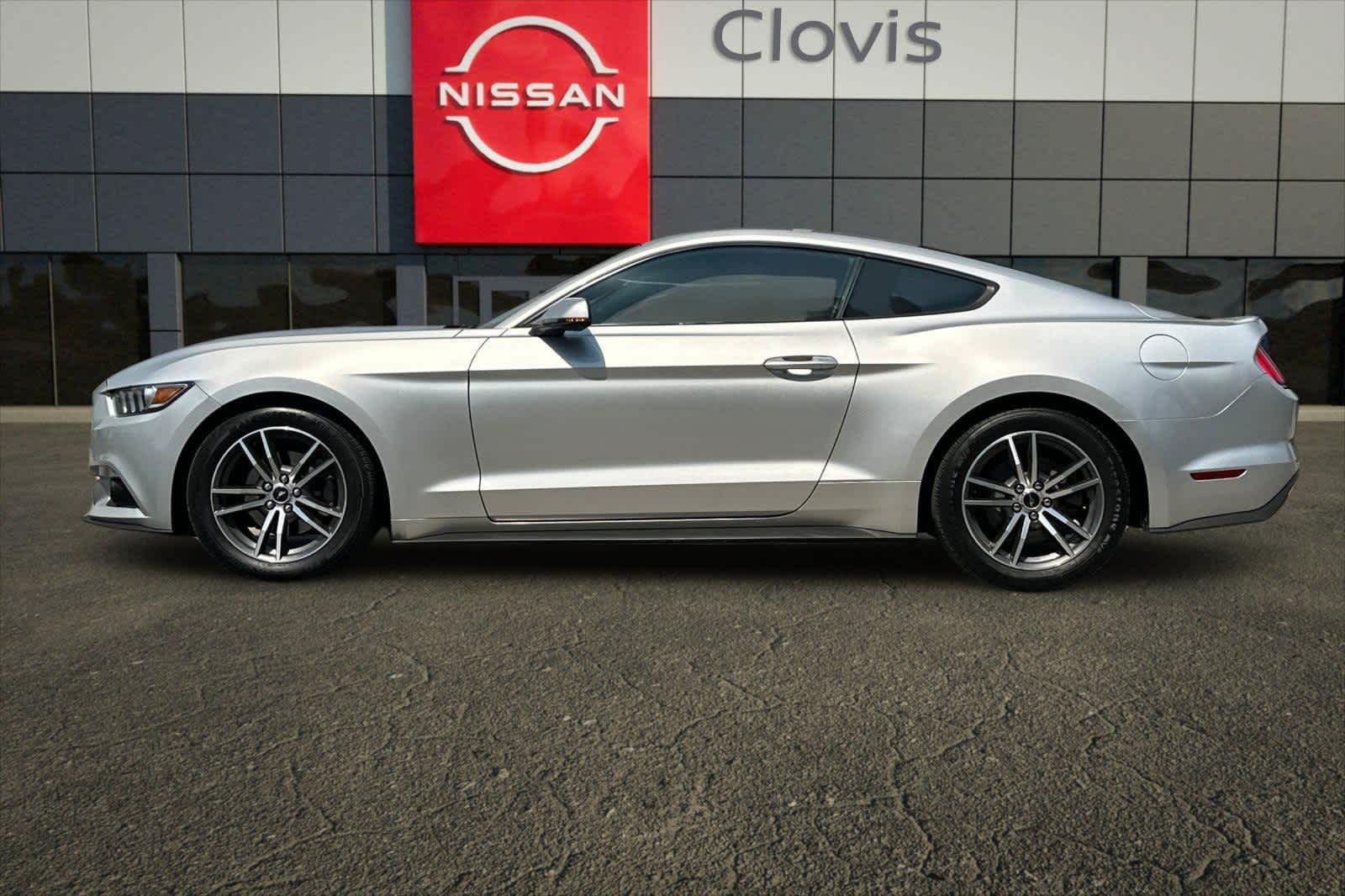 Thumbnail: 2017 Ford Mustang - 6