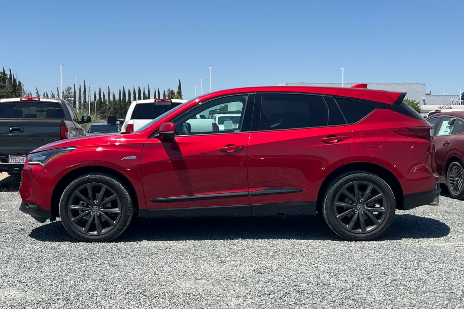 Thumbnail: 2025 Acura RDX - 6