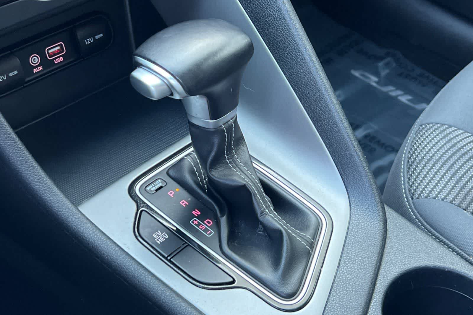 Thumbnail: 2018 Kia Niro - 26