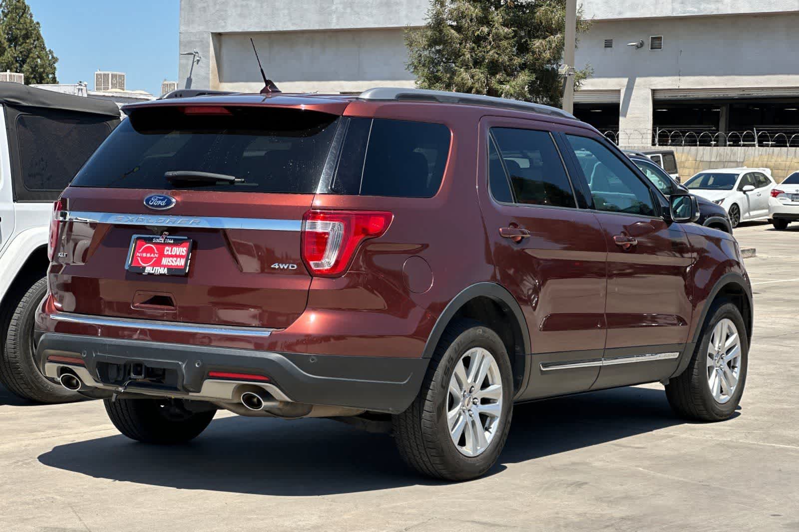 Thumbnail: 2018 Ford Explorer - 3