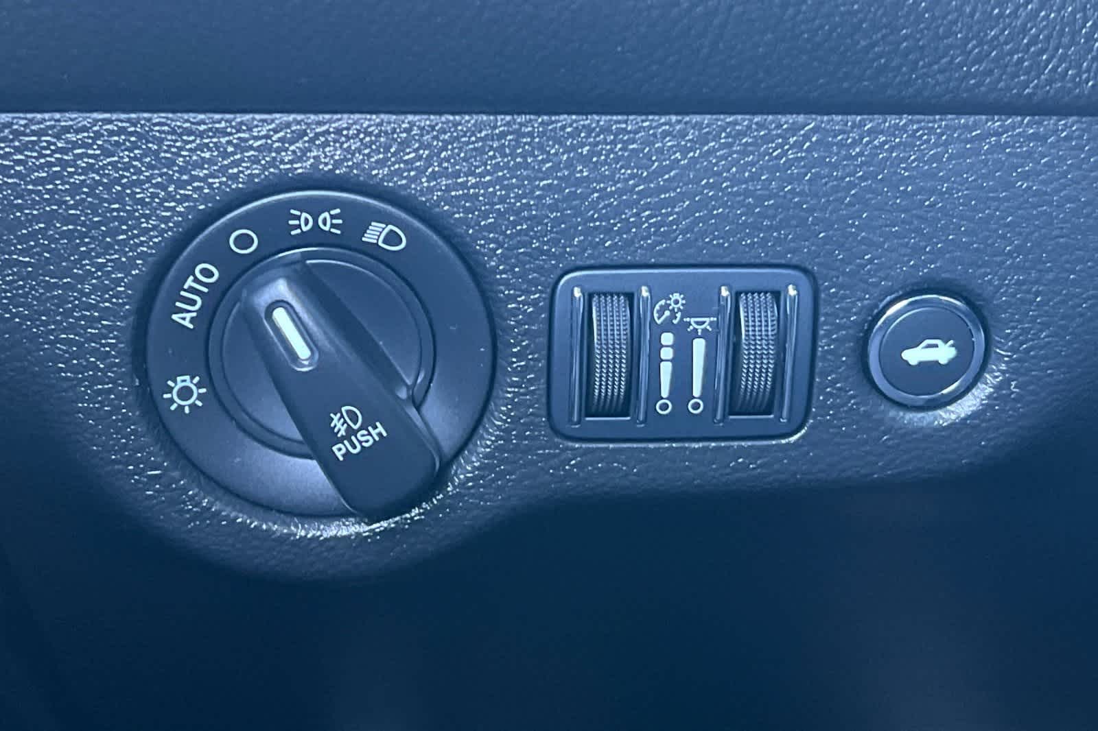 Thumbnail: 2023 Dodge Challenger - 34