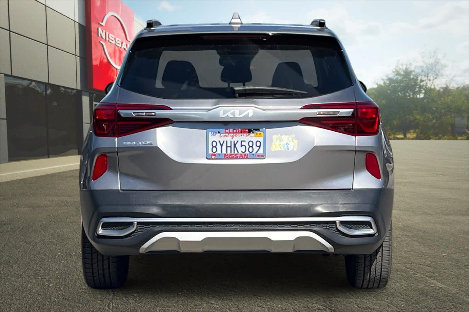 Thumbnail: 2022 Kia Seltos - 8
