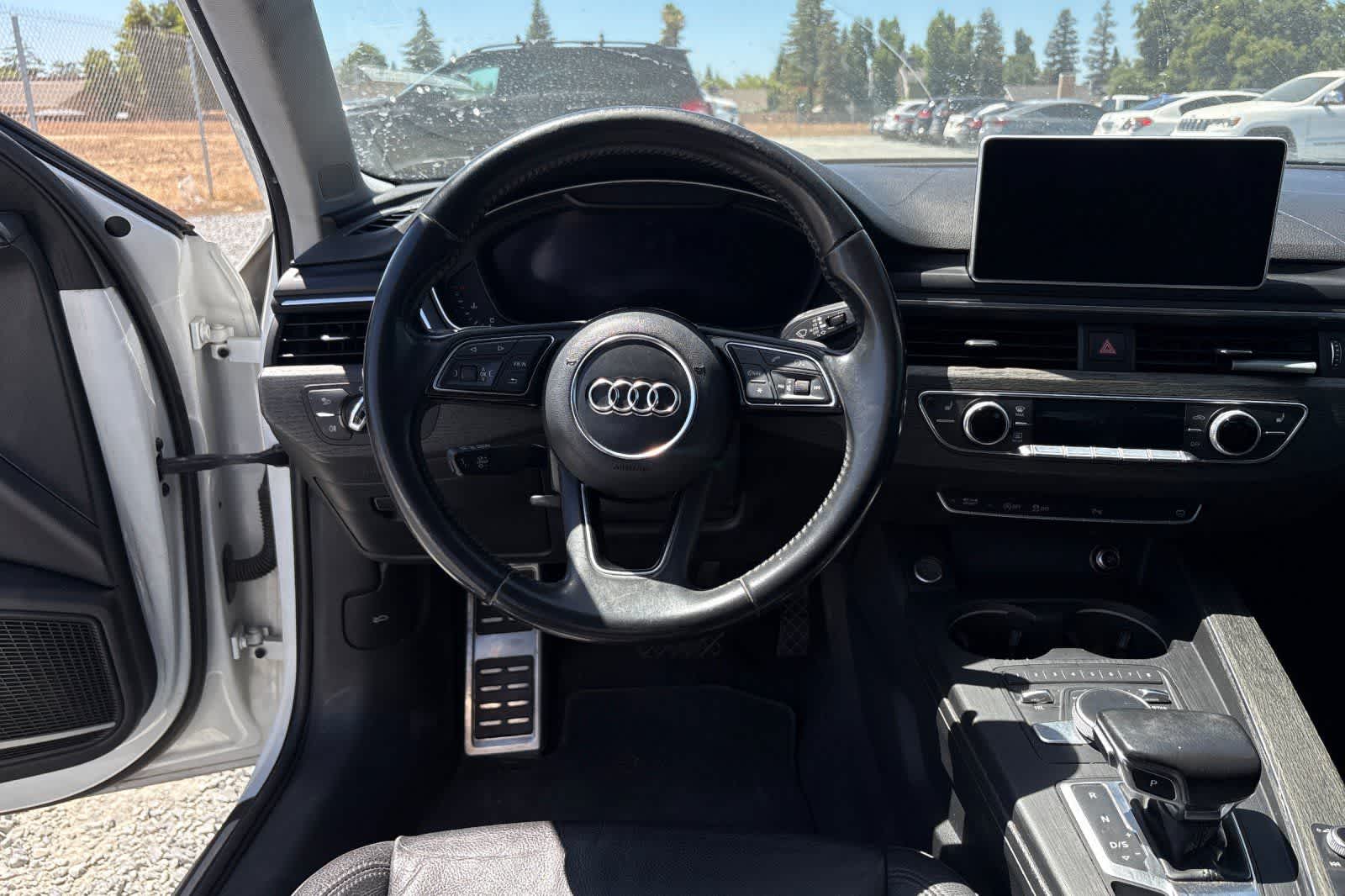Thumbnail: 2017 Audi A4 - 16