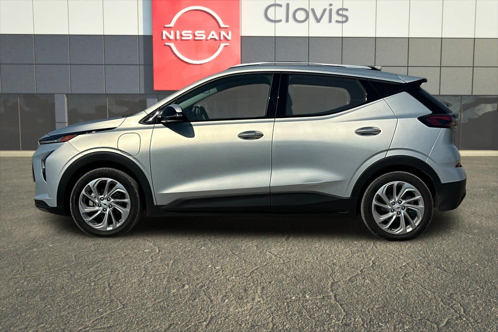 Thumbnail: 2023 Chevrolet Bolt EUV - 6