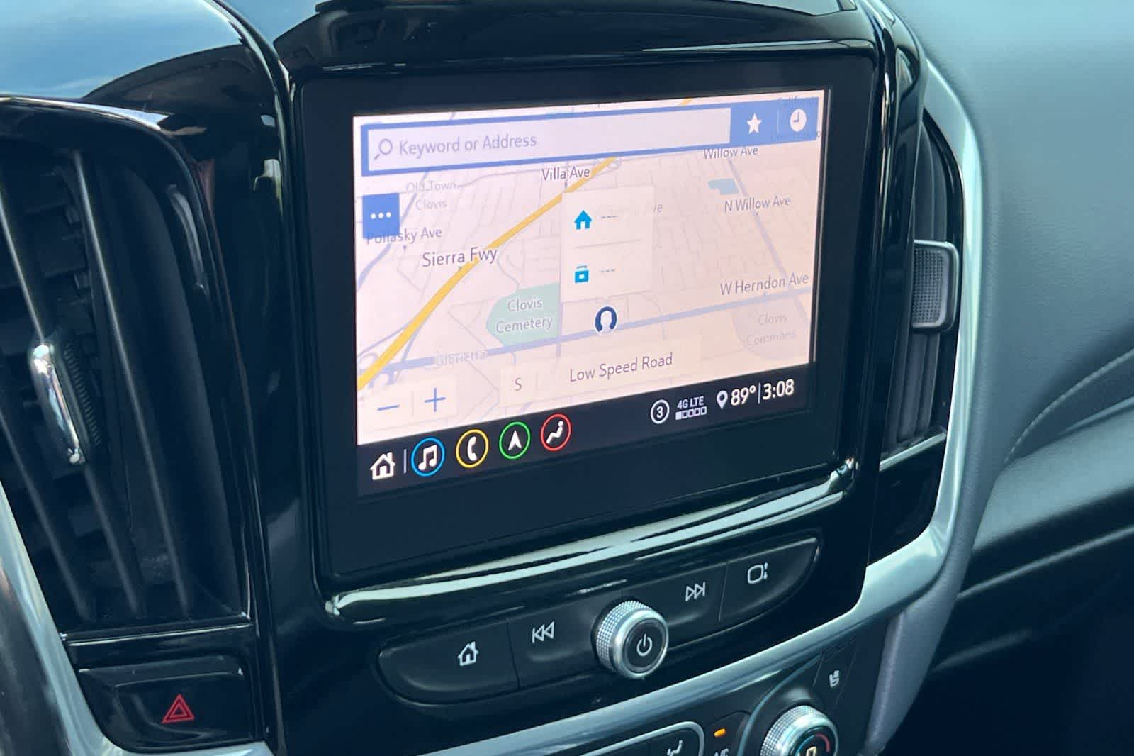 Thumbnail: 2020 Chevrolet Traverse - 25