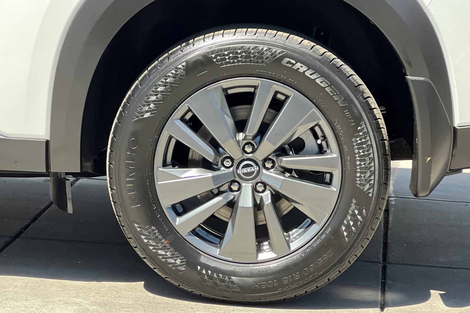 Thumbnail: 2026 Nissan Pathfinder - 35