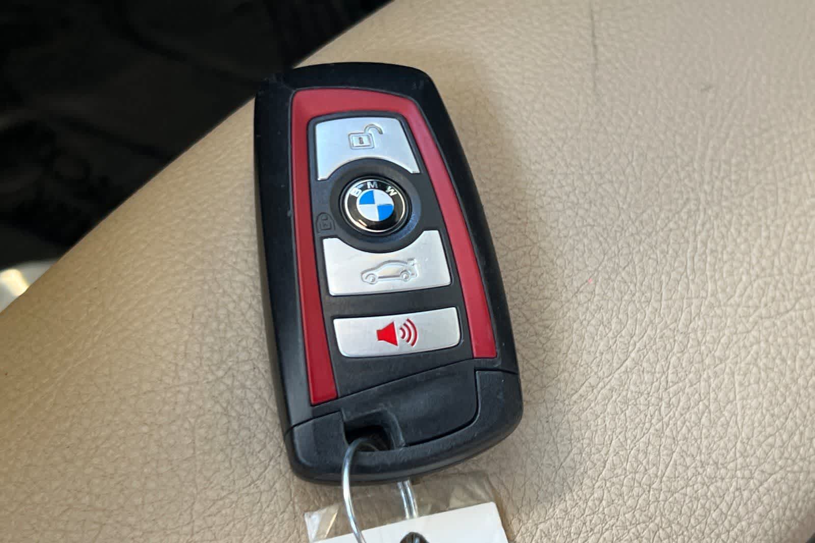 Thumbnail: 2017 BMW 3 Series - 25