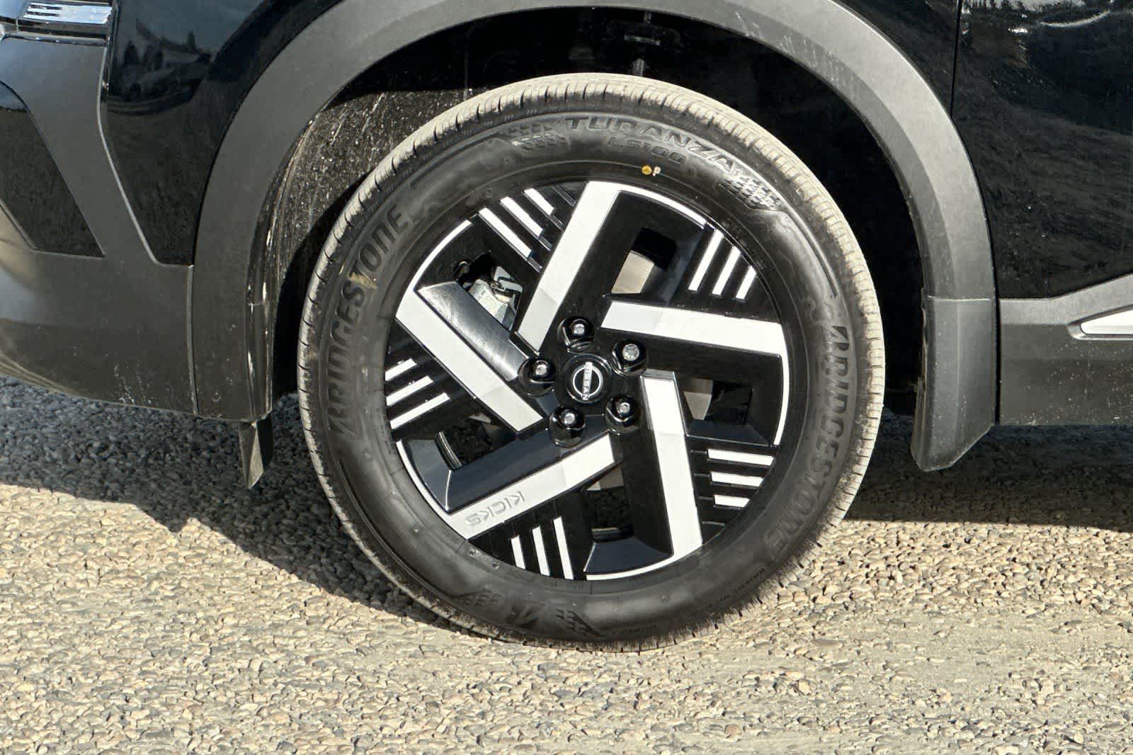 Thumbnail: 2026 Nissan Kicks - 29