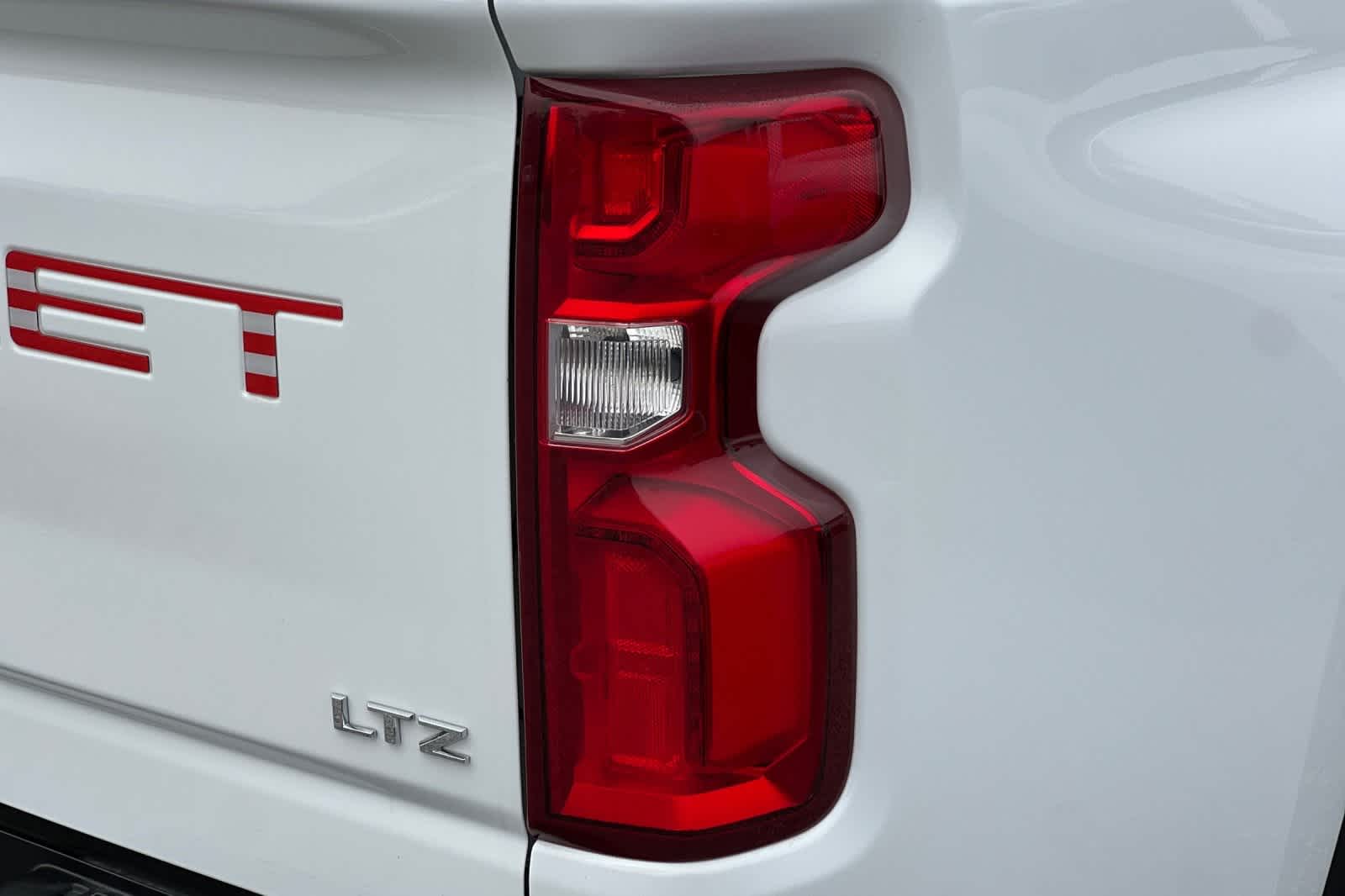 Thumbnail: 2022 Chevrolet Silverado 2500 - 36