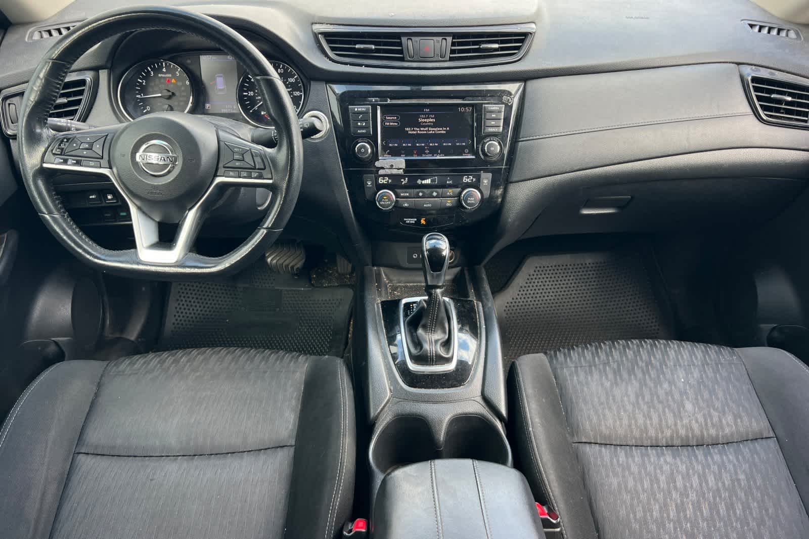 Thumbnail: 2018 Nissan Rogue - 4