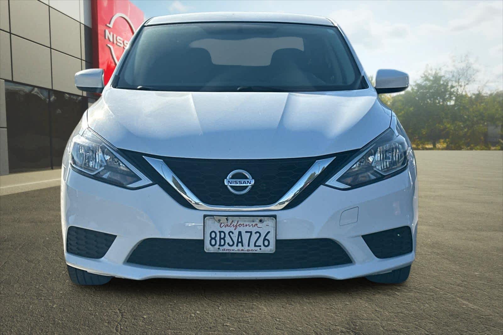 Thumbnail: 2017 Nissan Sentra - 11