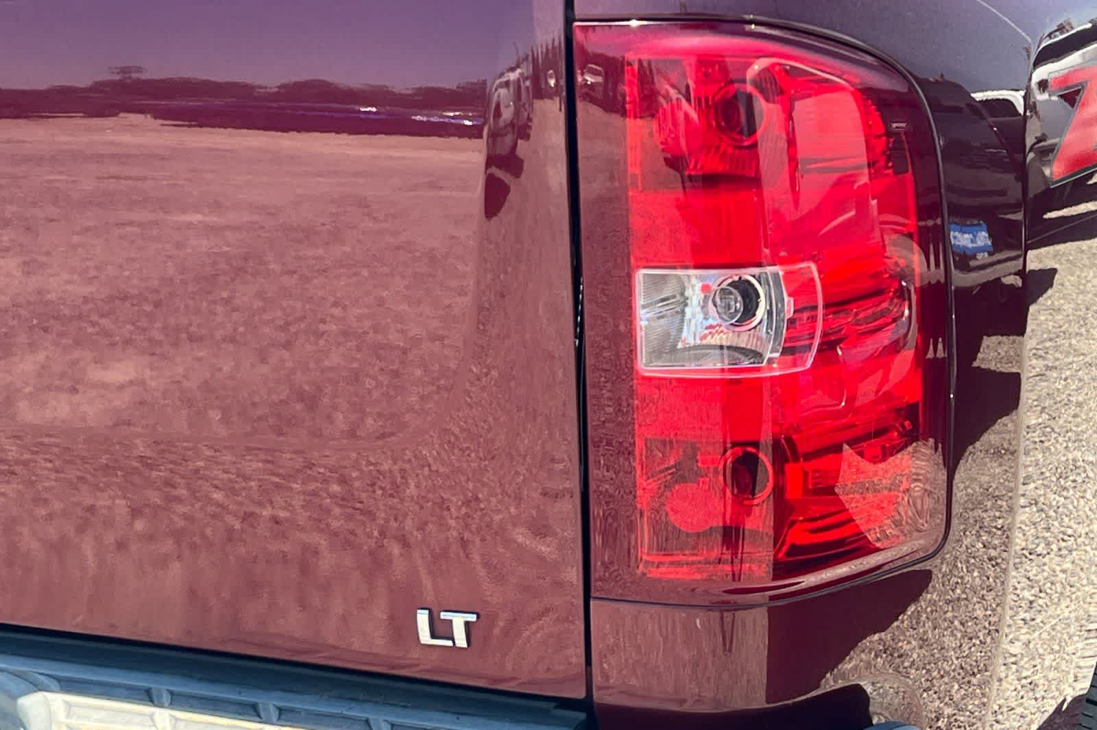 Thumbnail: 2013 Chevrolet Silverado 1500 - 13