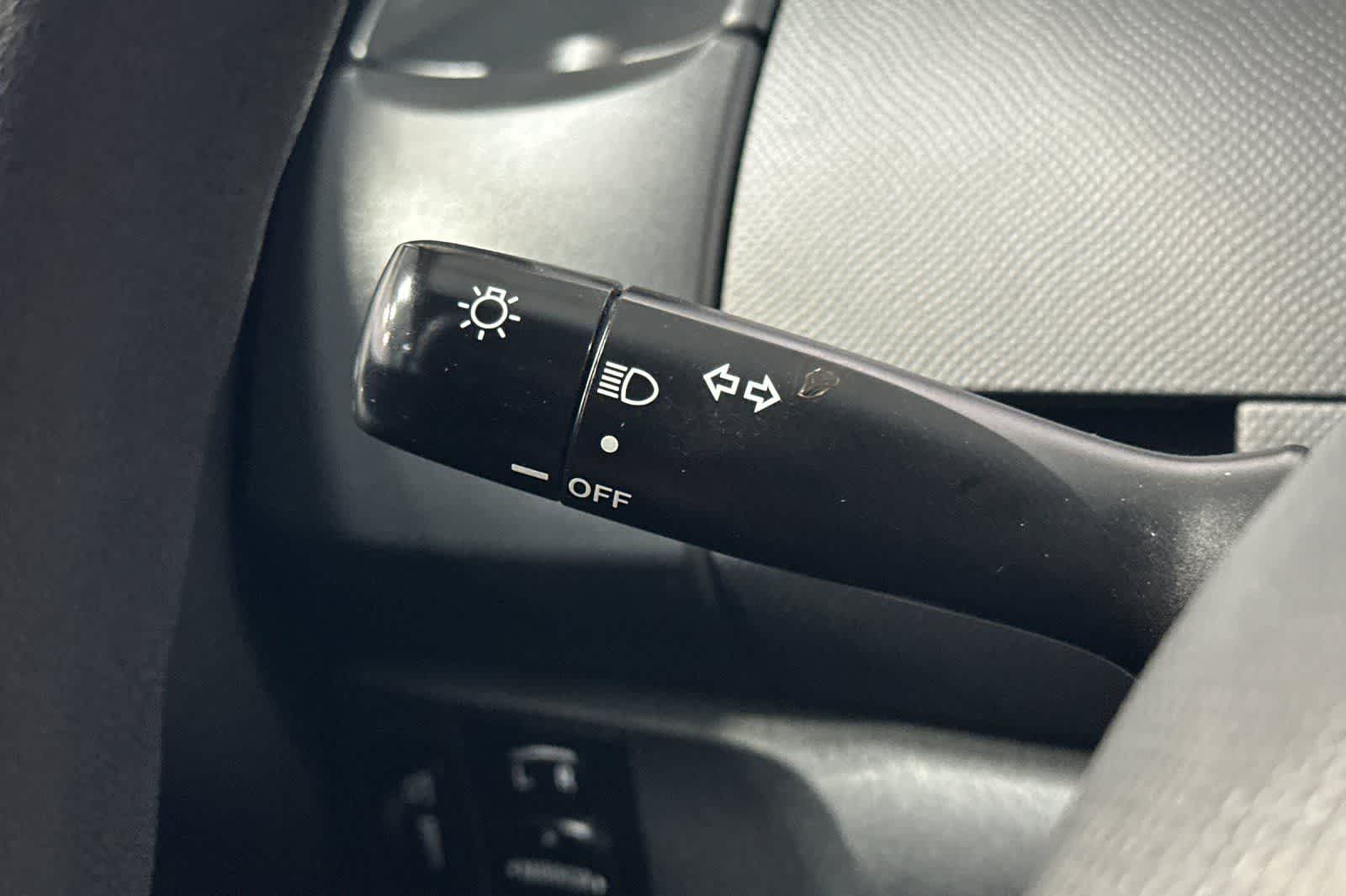 Thumbnail: 2007 Toyota Yaris - 28