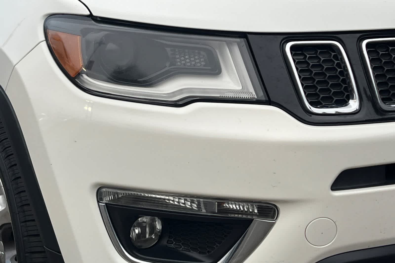 Thumbnail: 2018 Jeep Compass - 34