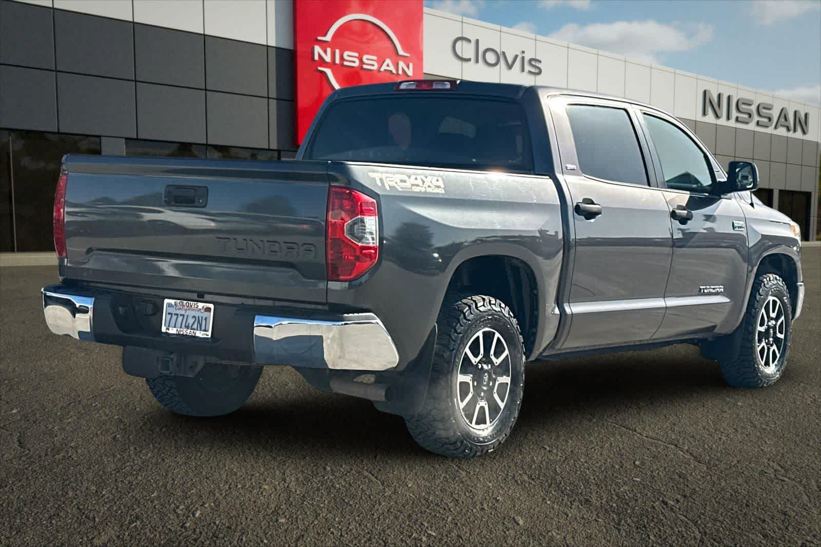 Thumbnail: 2014 Toyota Tundra - 3