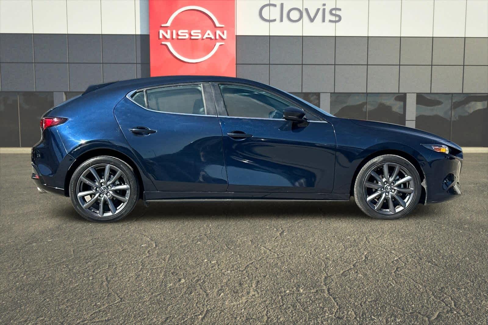 Thumbnail: 2023 Mazda Mazda3 - 9