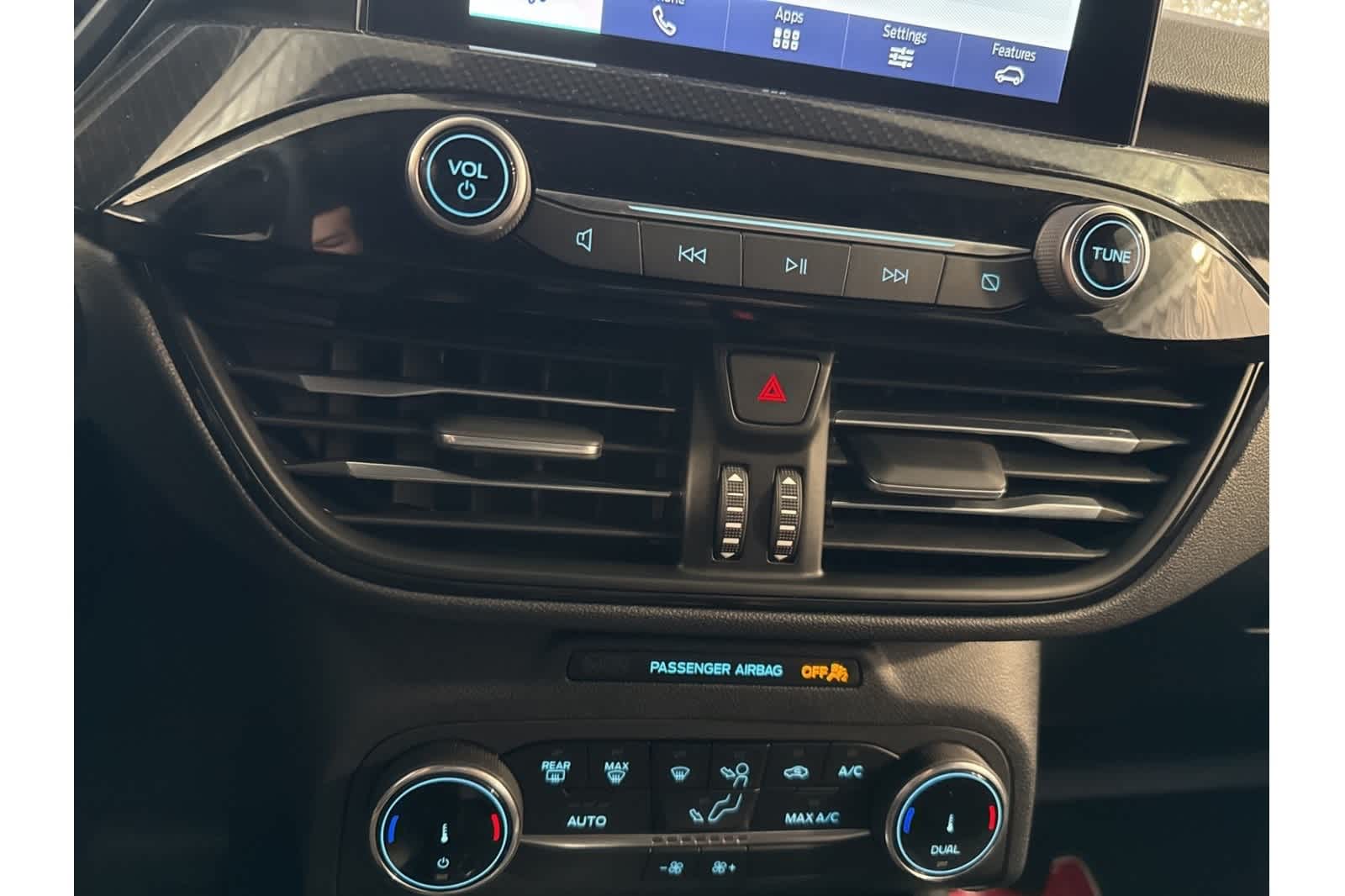 Thumbnail: 2025 Ford Escape - 23