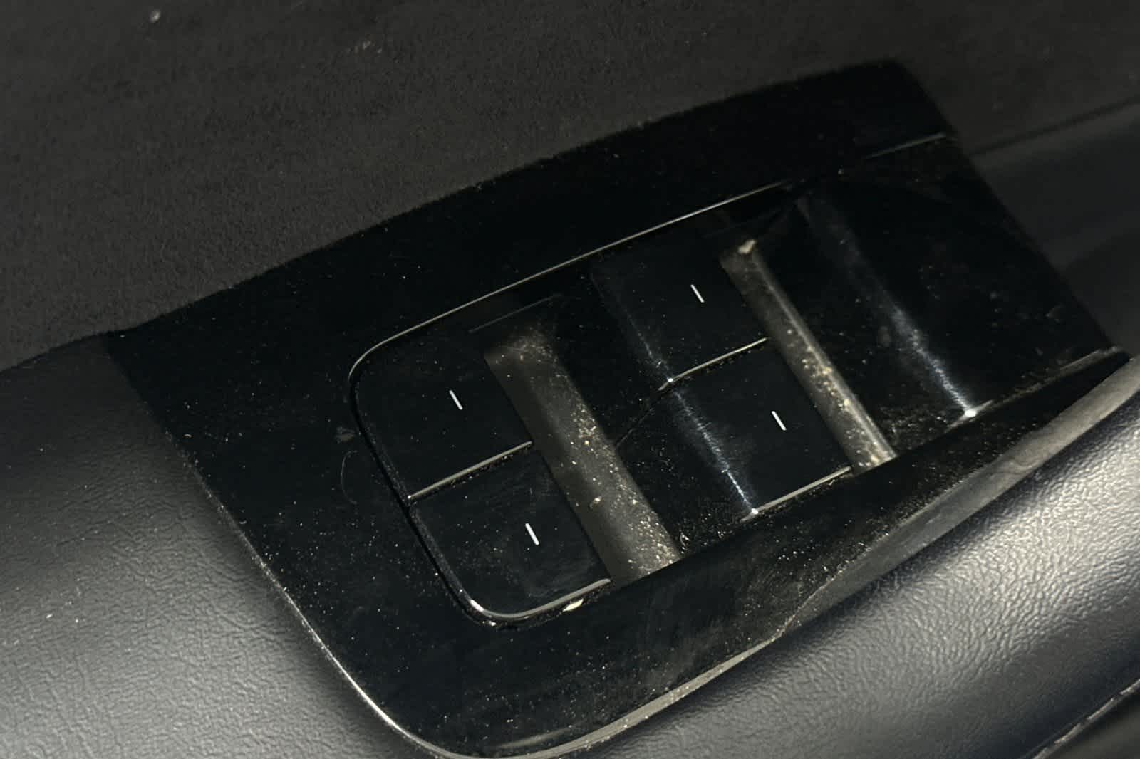 Thumbnail: 2018 Tesla Model 3 - 16