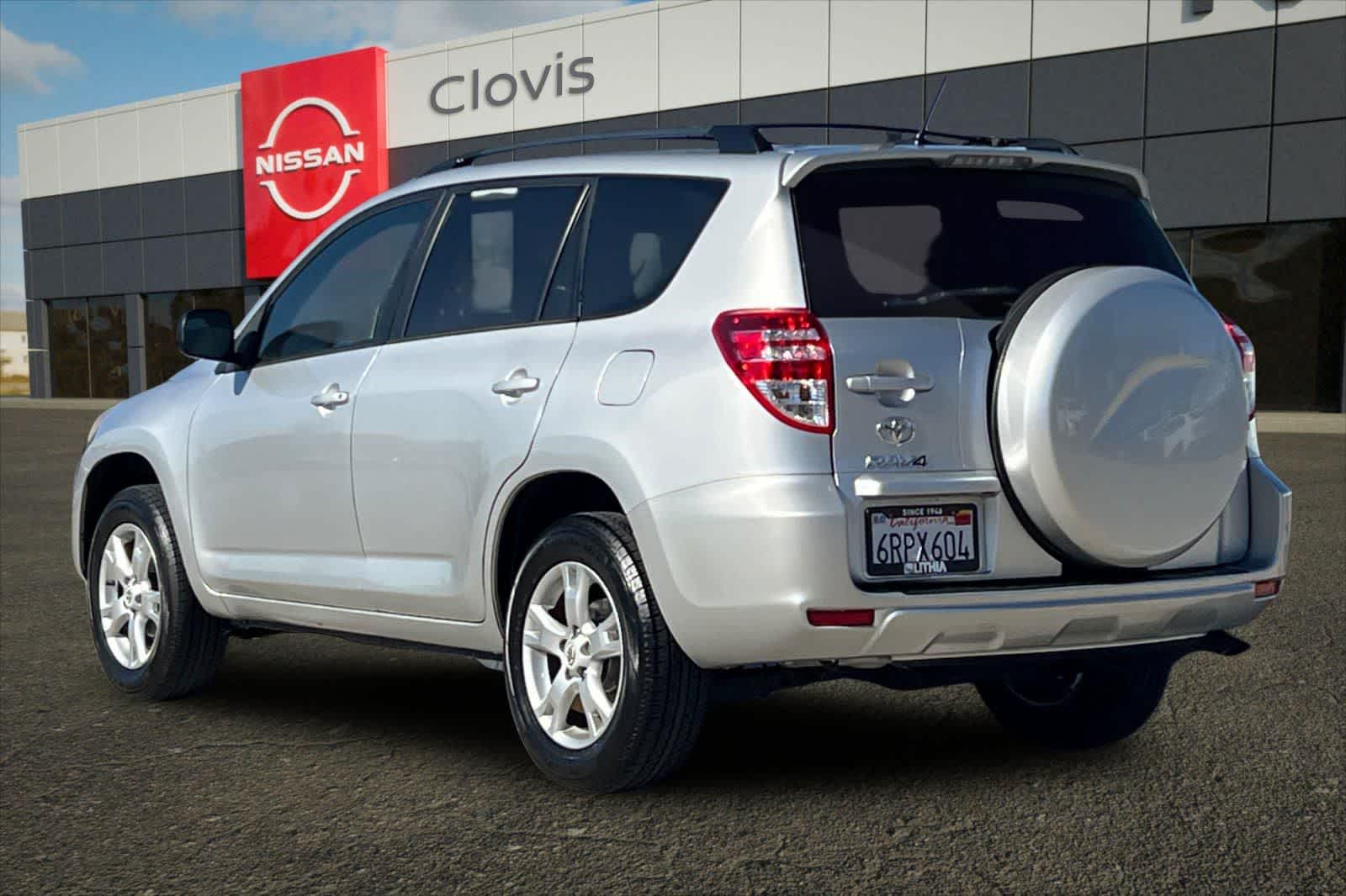 Thumbnail: 2011 Toyota RAV4 - 7