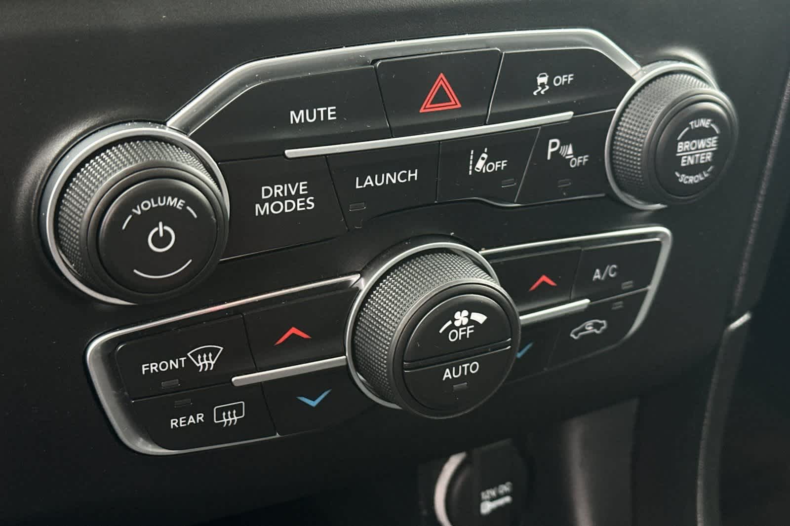 Thumbnail: 2023 Dodge Charger - 23