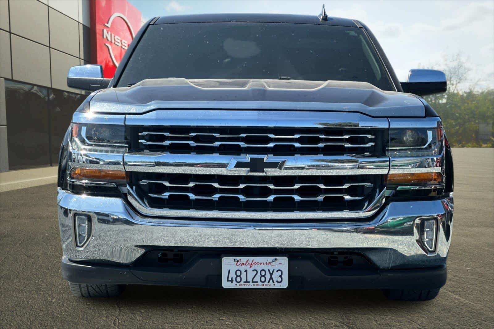 Thumbnail: 2017 Chevrolet Silverado 1500 - 10