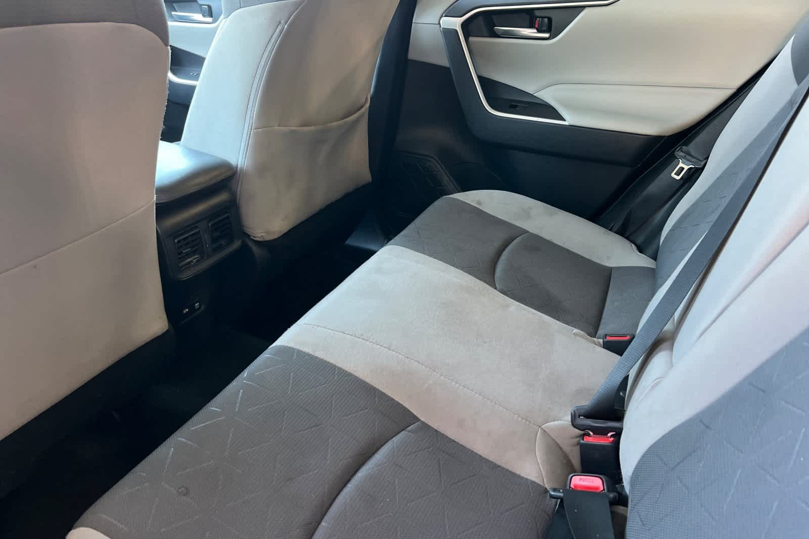 Thumbnail: 2021 Toyota RAV4 - 5