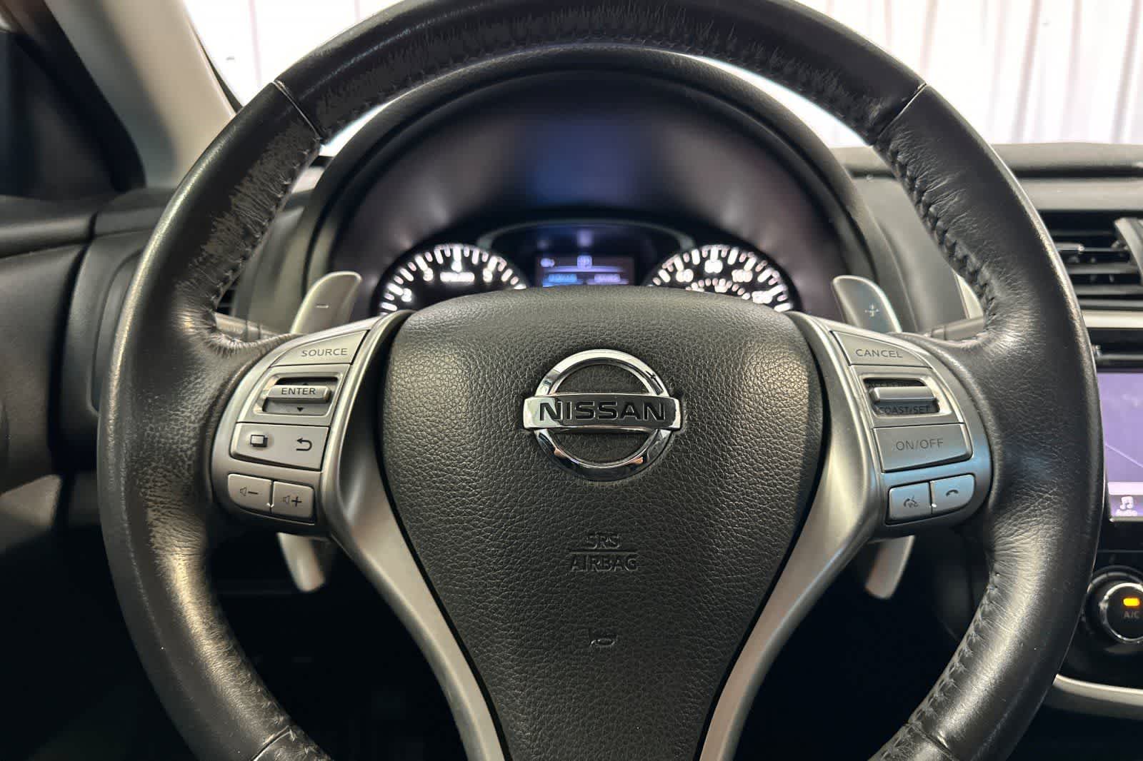 Thumbnail: 2018 Nissan Altima - 25