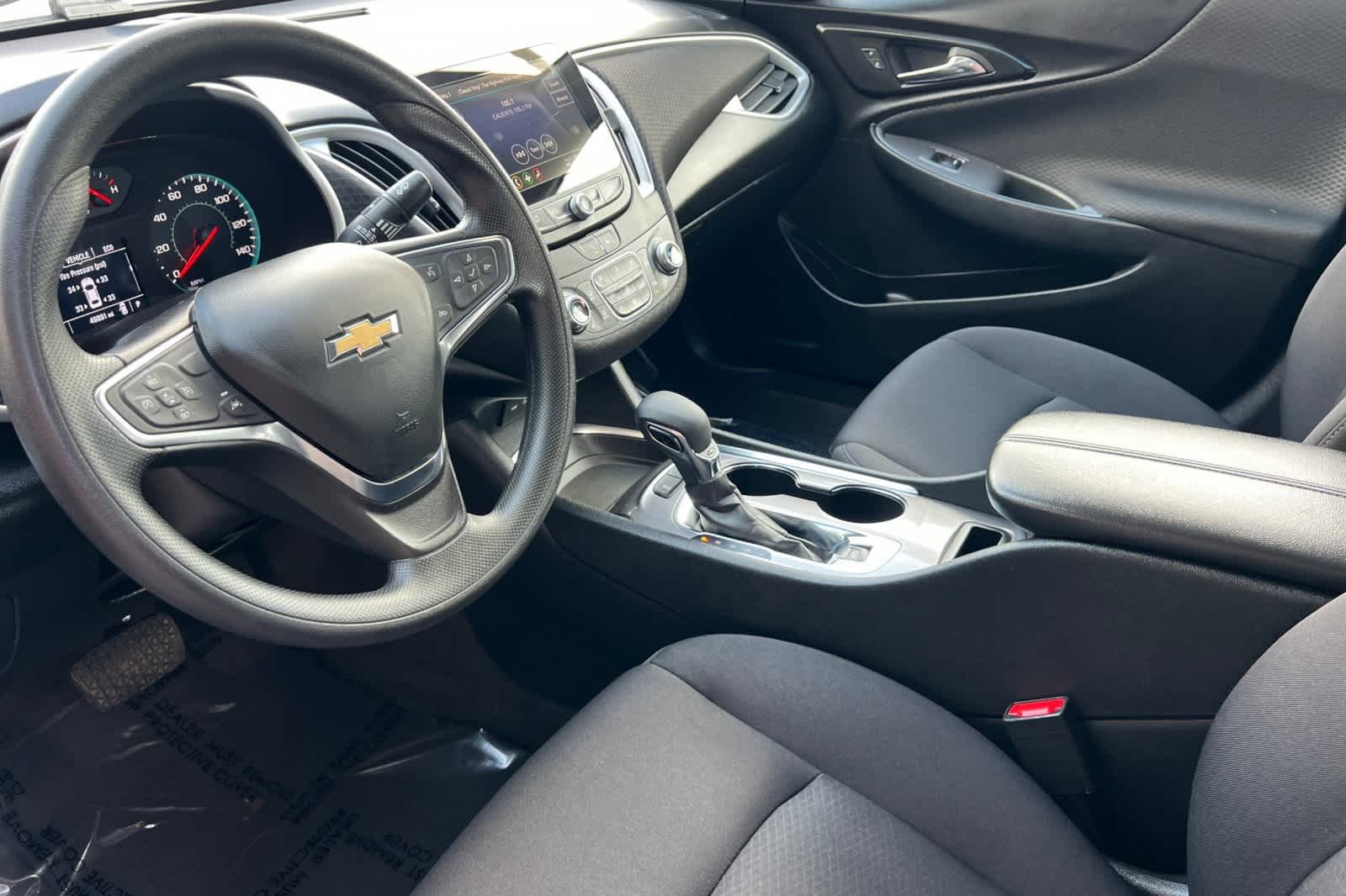 Thumbnail: 2024 Chevrolet Malibu - 12