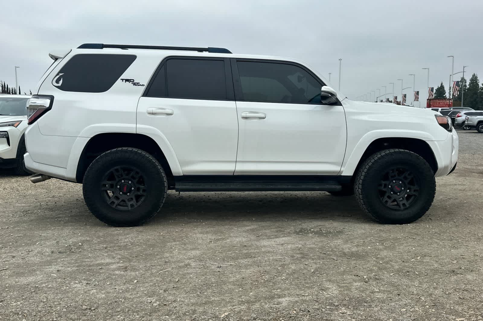 Thumbnail: 2019 Toyota 4Runner - 9