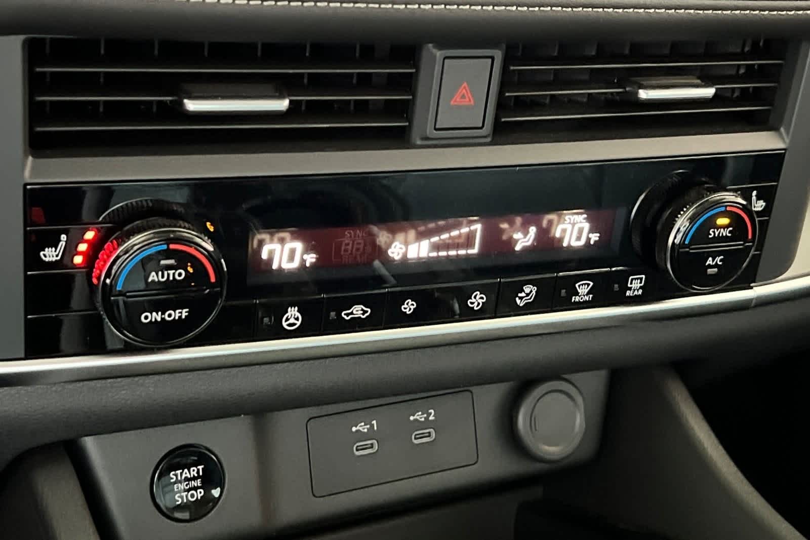 2024 Nissan Rogue SV 21