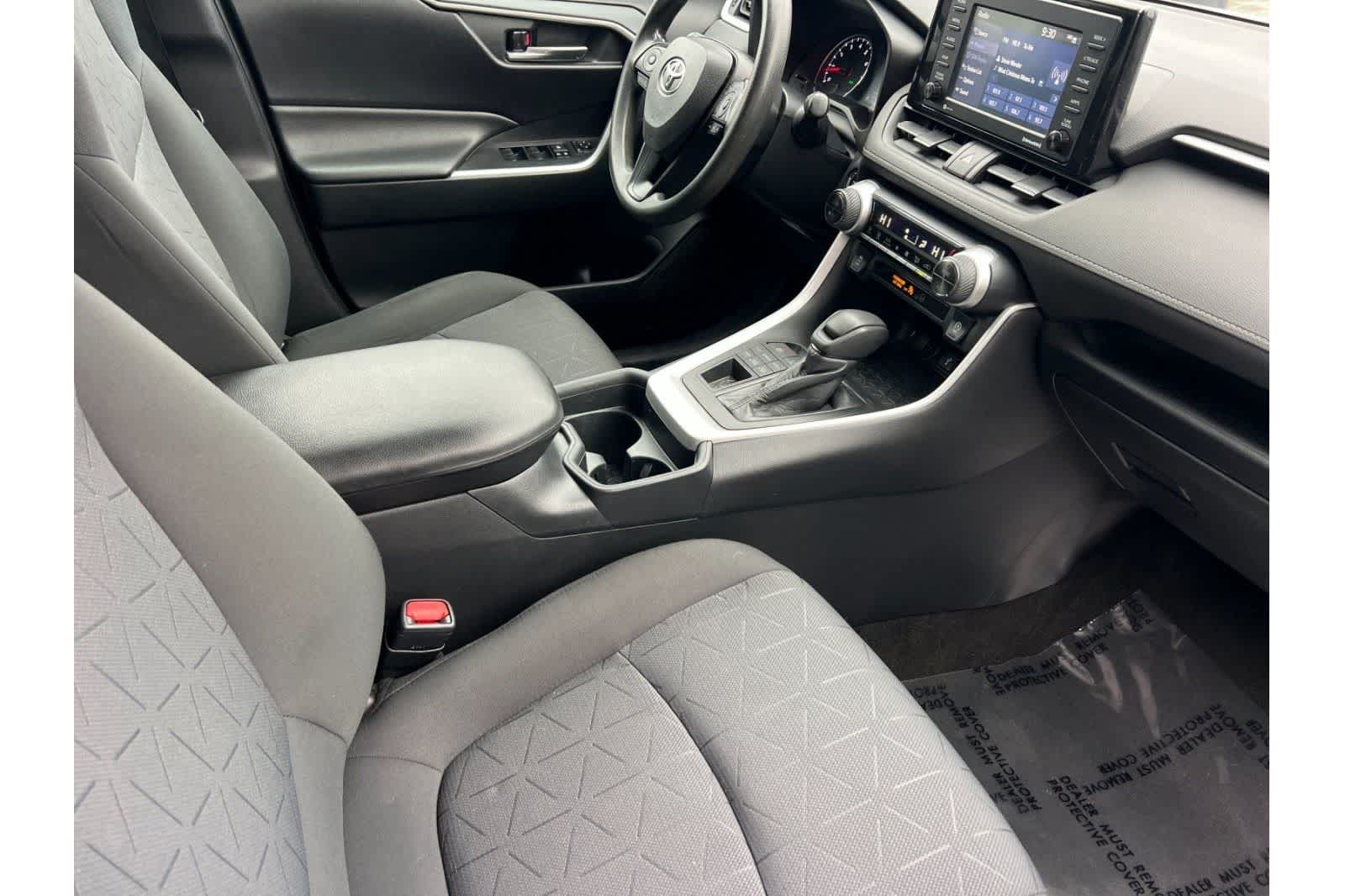 Thumbnail: 2020 Toyota RAV4 - 18