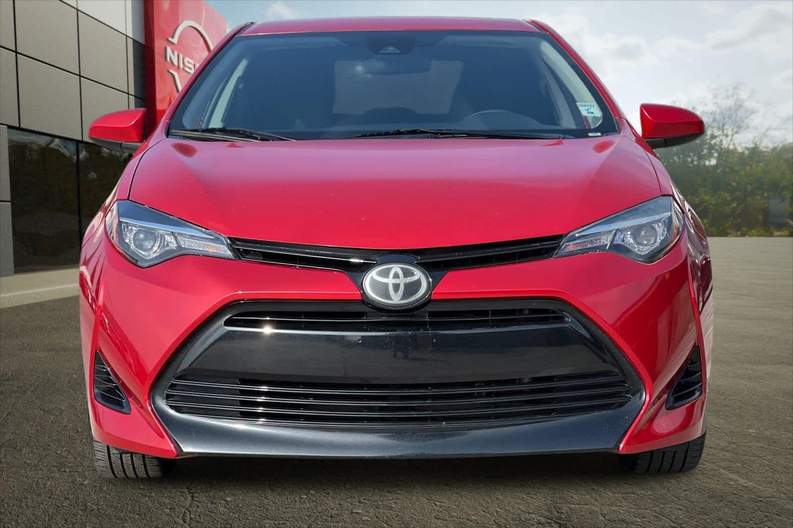 Thumbnail: 2017 Toyota Corolla - 11