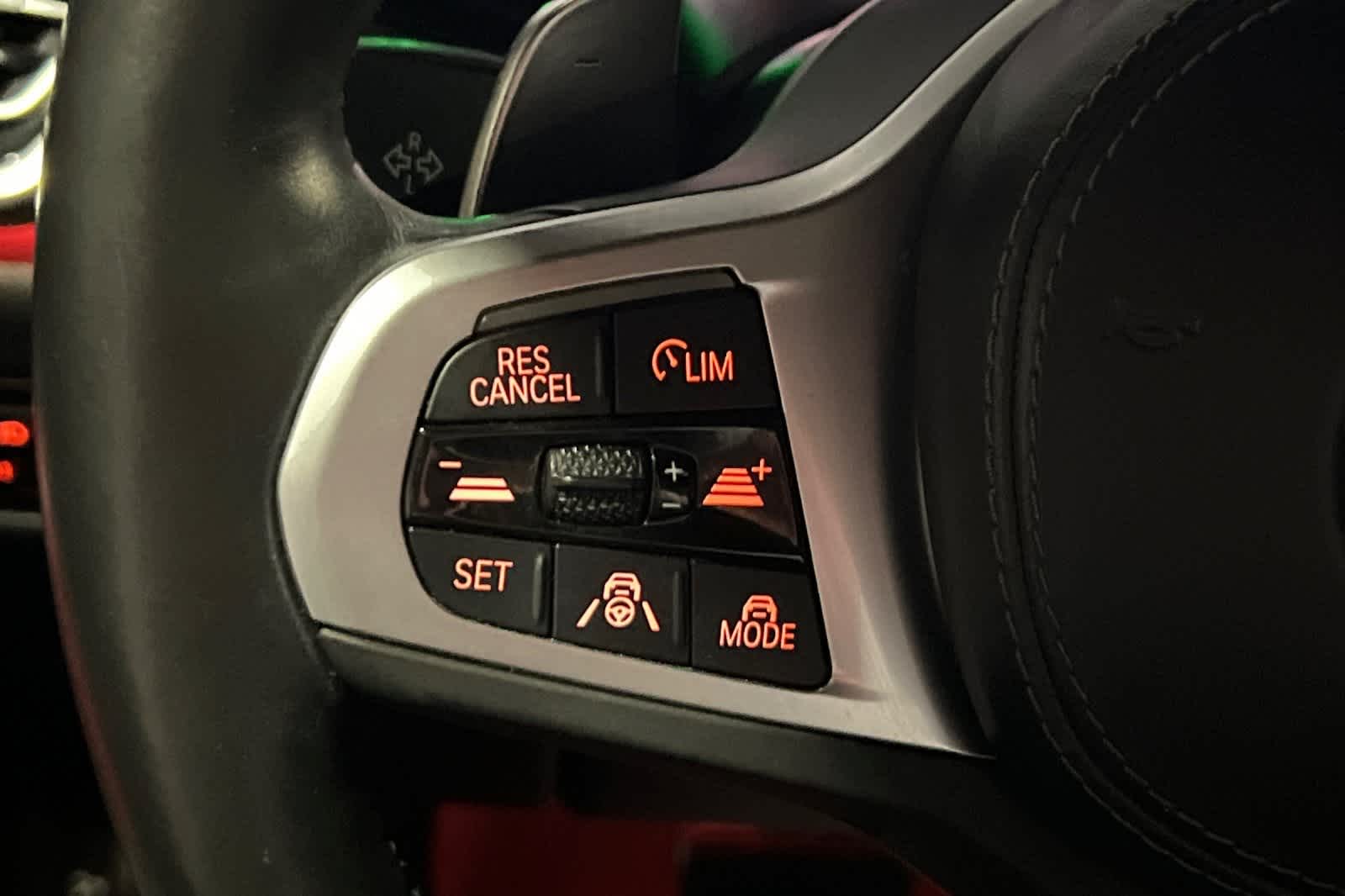 Thumbnail: 2023 BMW X6 - 33