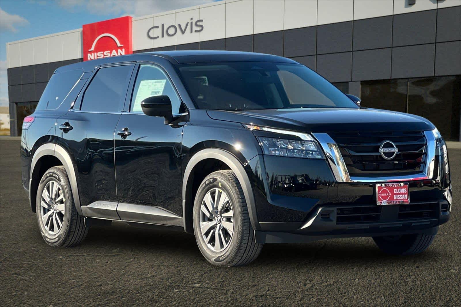 Thumbnail: 2025 Nissan Pathfinder - 10