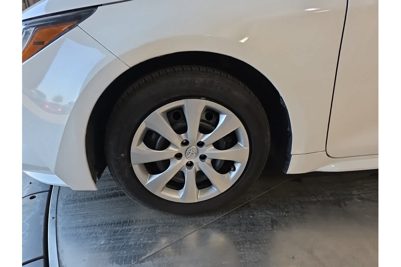 Thumbnail: 2023 Toyota Corolla - 3