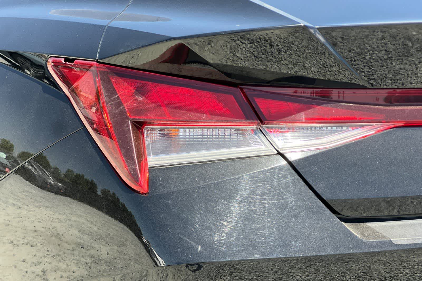 Thumbnail: 2022 Hyundai Elantra - 15