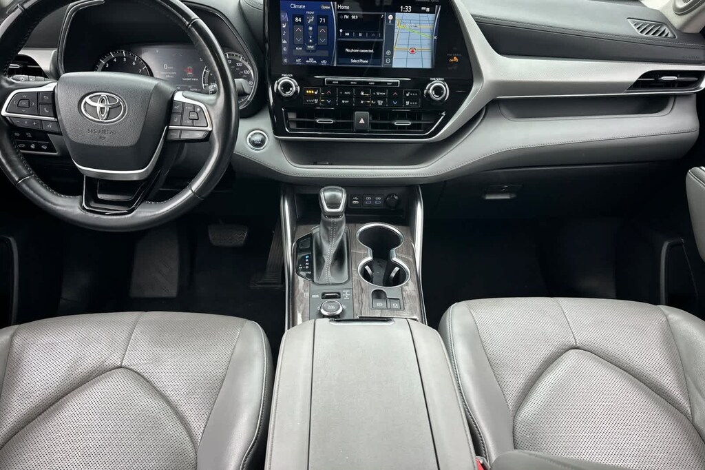 Used 2022 Toyota Highlander Platinum SUV
