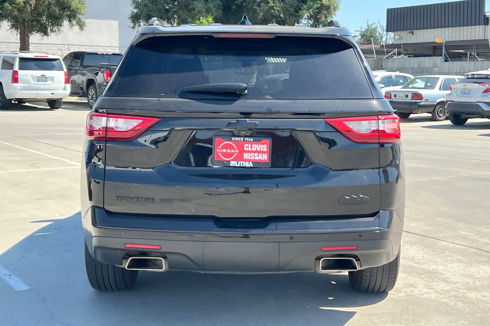 Thumbnail: 2018 Chevrolet Traverse - 8
