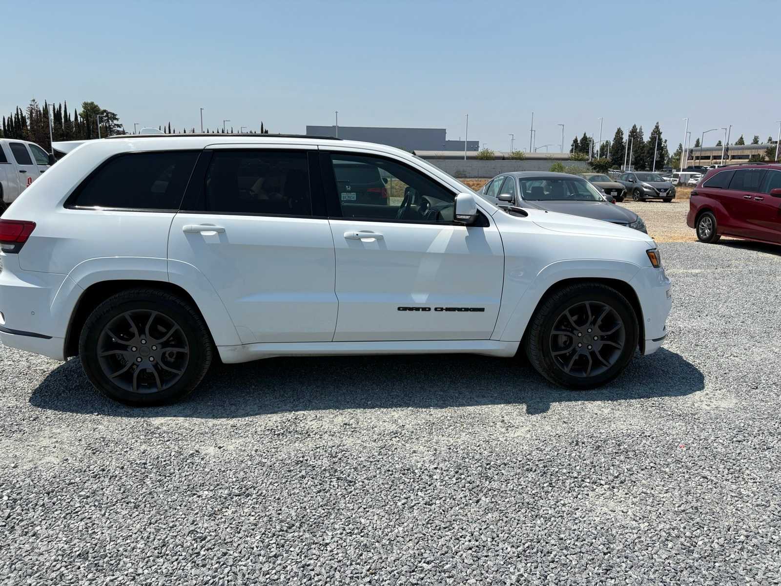 Thumbnail: 2020 Jeep Grand Cherokee - 8