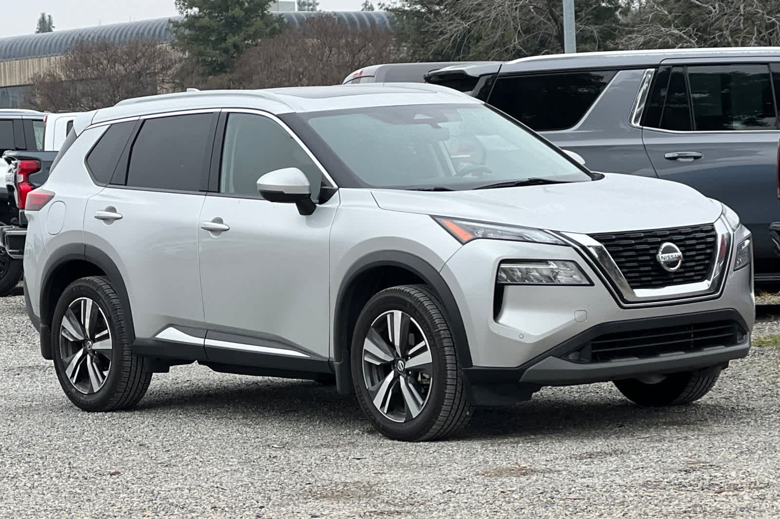 Thumbnail: 2021 Nissan Rogue - 10