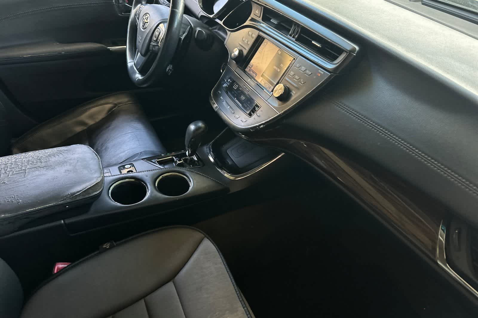 Thumbnail: 2013 Toyota Avalon - 18