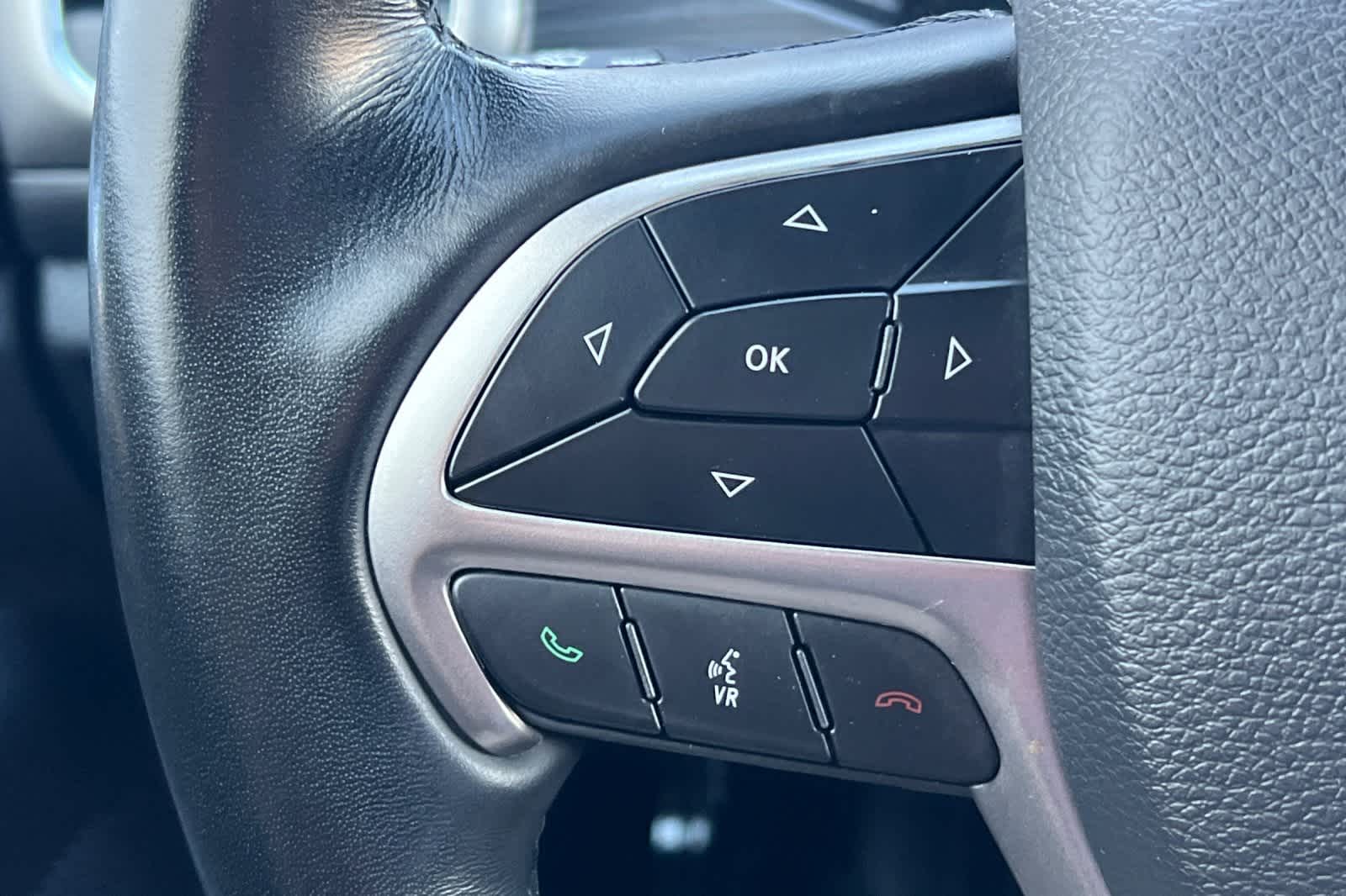 Thumbnail: 2021 Jeep Grand Cherokee - 32